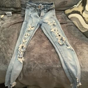 American eagle ripped skinny jeans